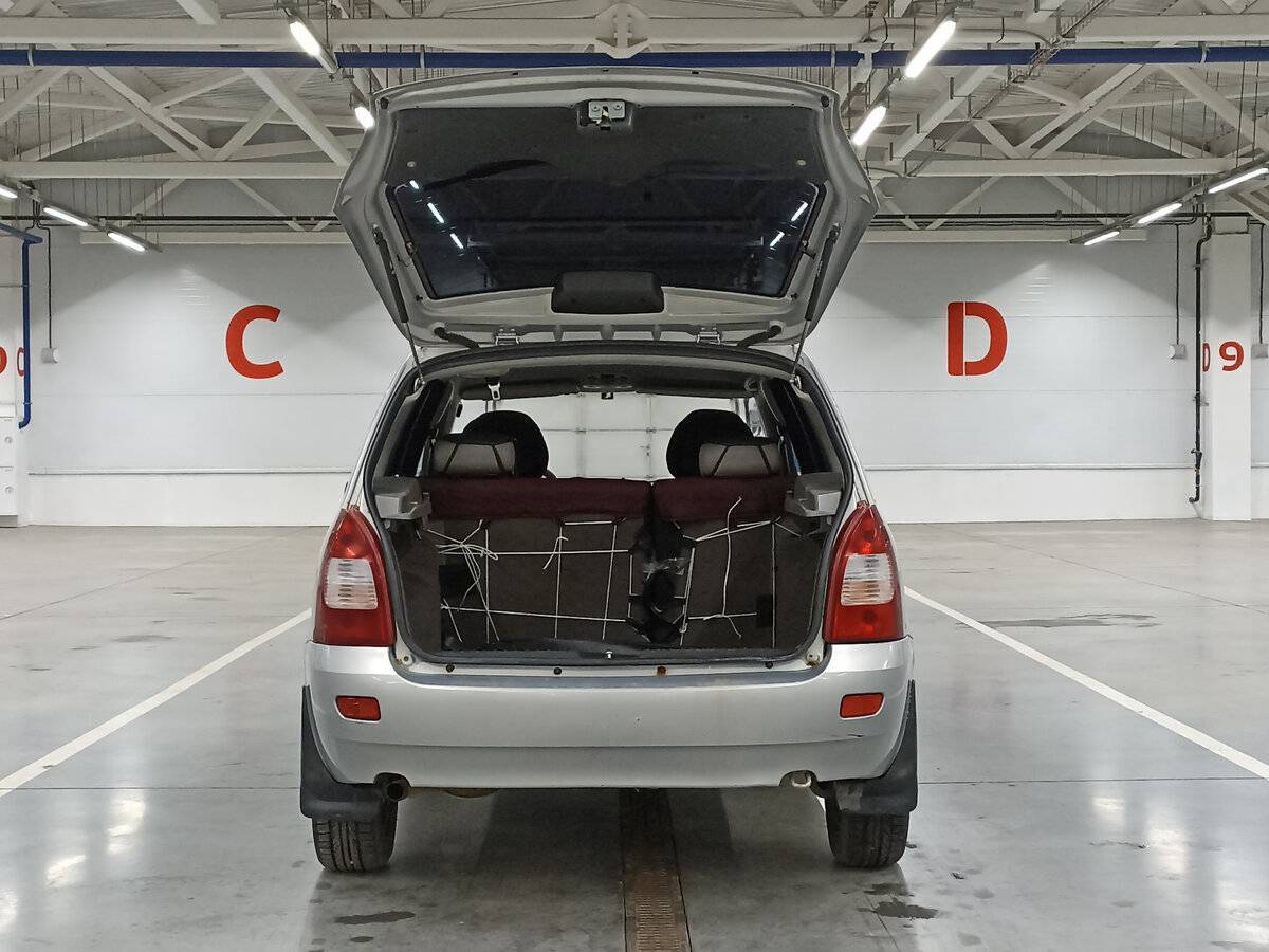 Lada (ВАЗ) Kalina с пробегом — 2012 год. Фото: #9