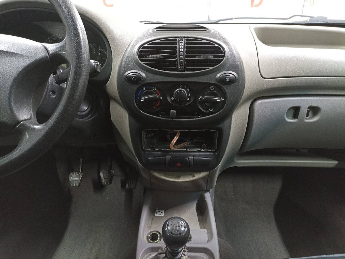 Lada (ВАЗ) Kalina с пробегом — 2012 год. Фото: #14