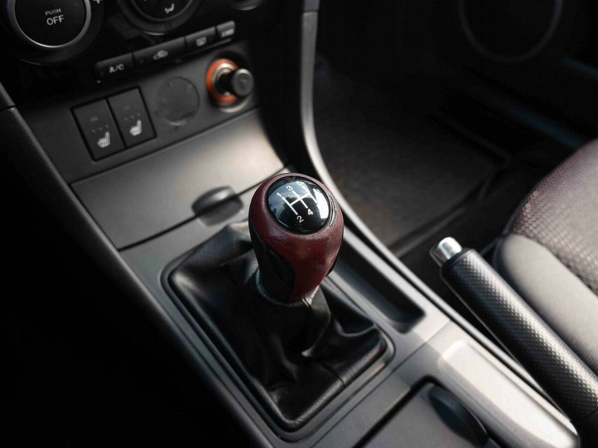 Mazda 3 с пробегом — 2008 год. Фото: #20