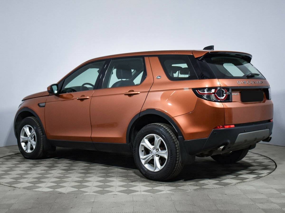 Land Rover Discovery Sport с пробегом — 2017 год. Фото: #5