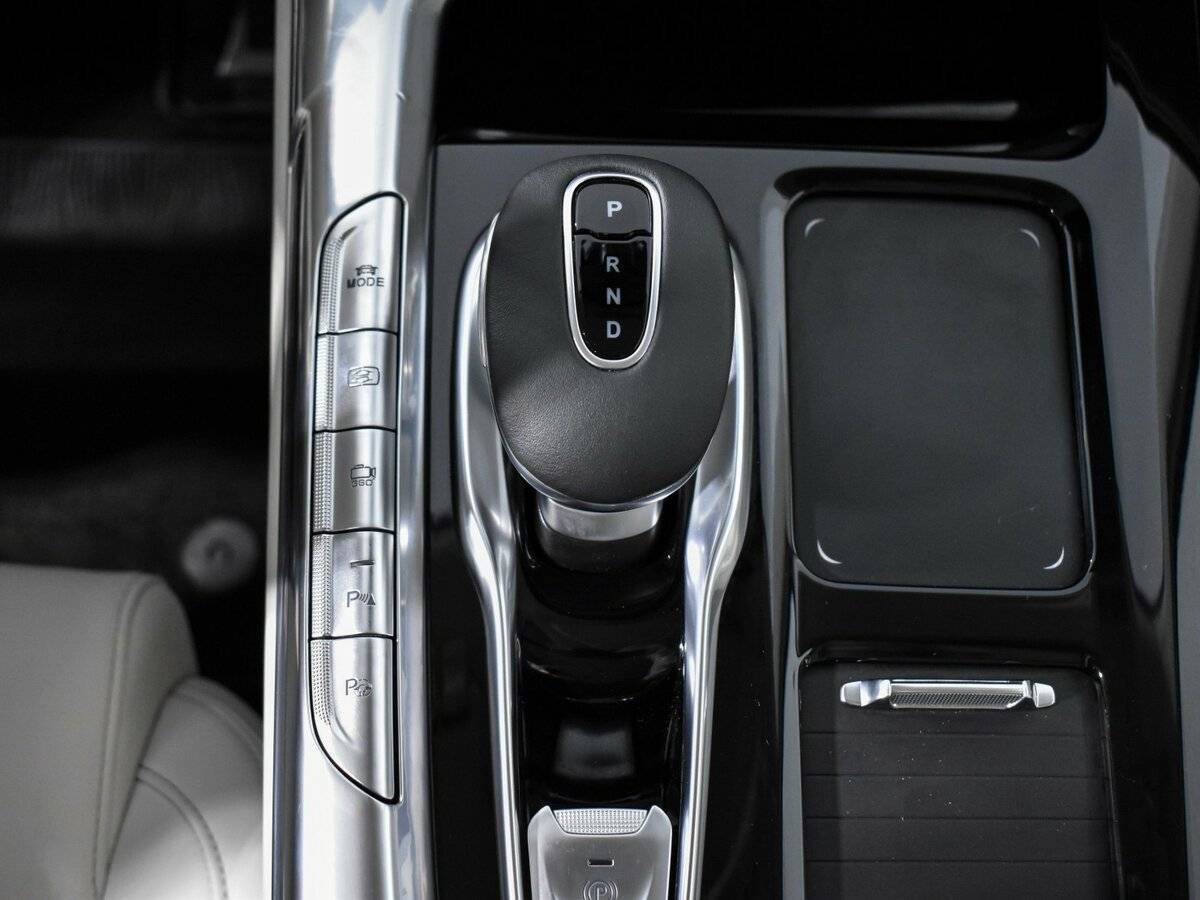 Voyah Free с пробегом — 2023 год. Фото: #9