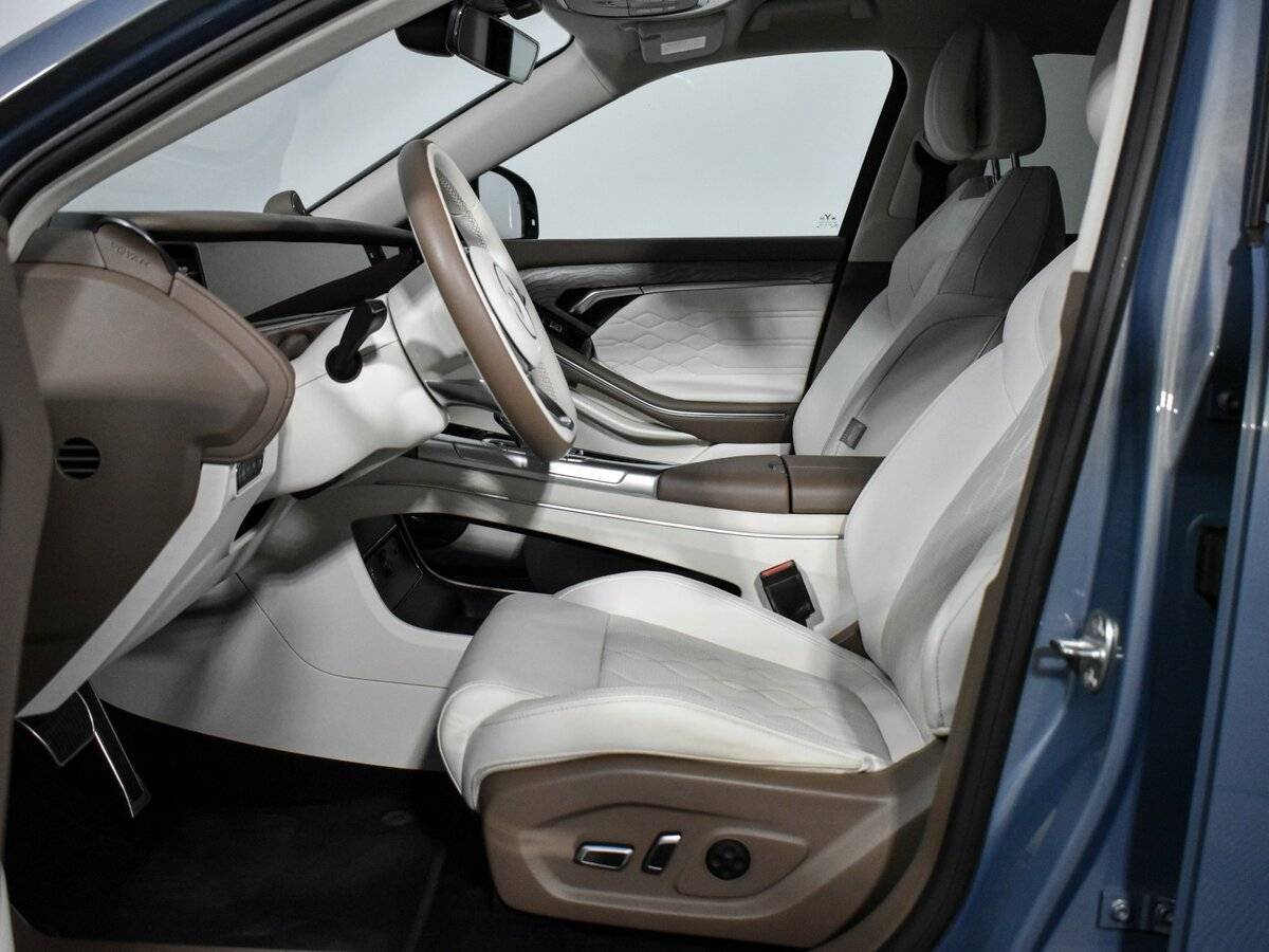 Voyah Free с пробегом — 2023 год. Фото: #11