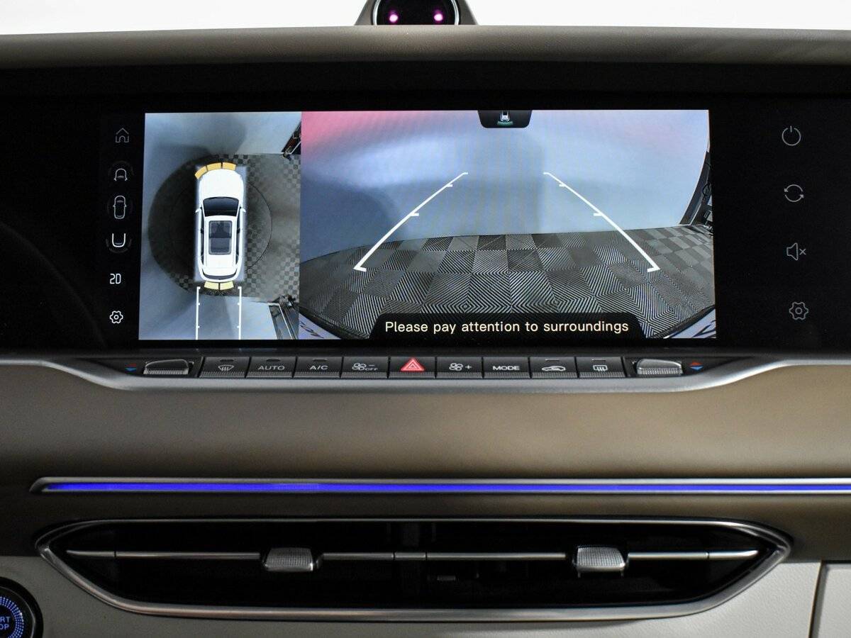 Voyah Free с пробегом — 2023 год. Фото: #18