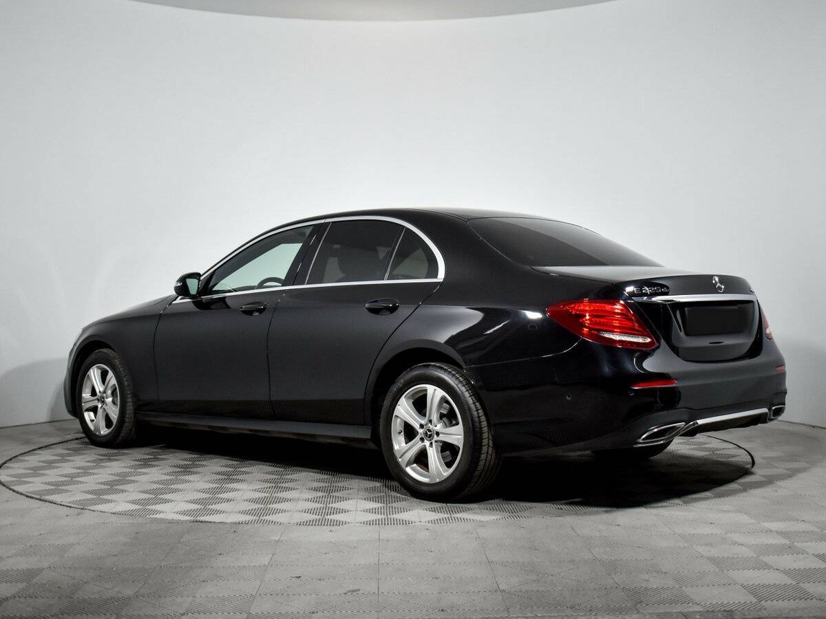Mercedes-Benz E-Класс с пробегом — 2020 год. Фото: #6