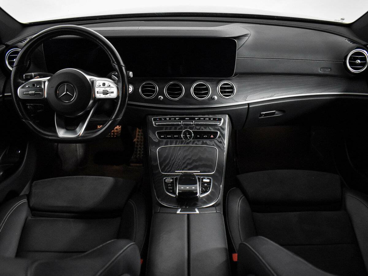Mercedes-Benz E-Класс с пробегом — 2020 год. Фото: #13