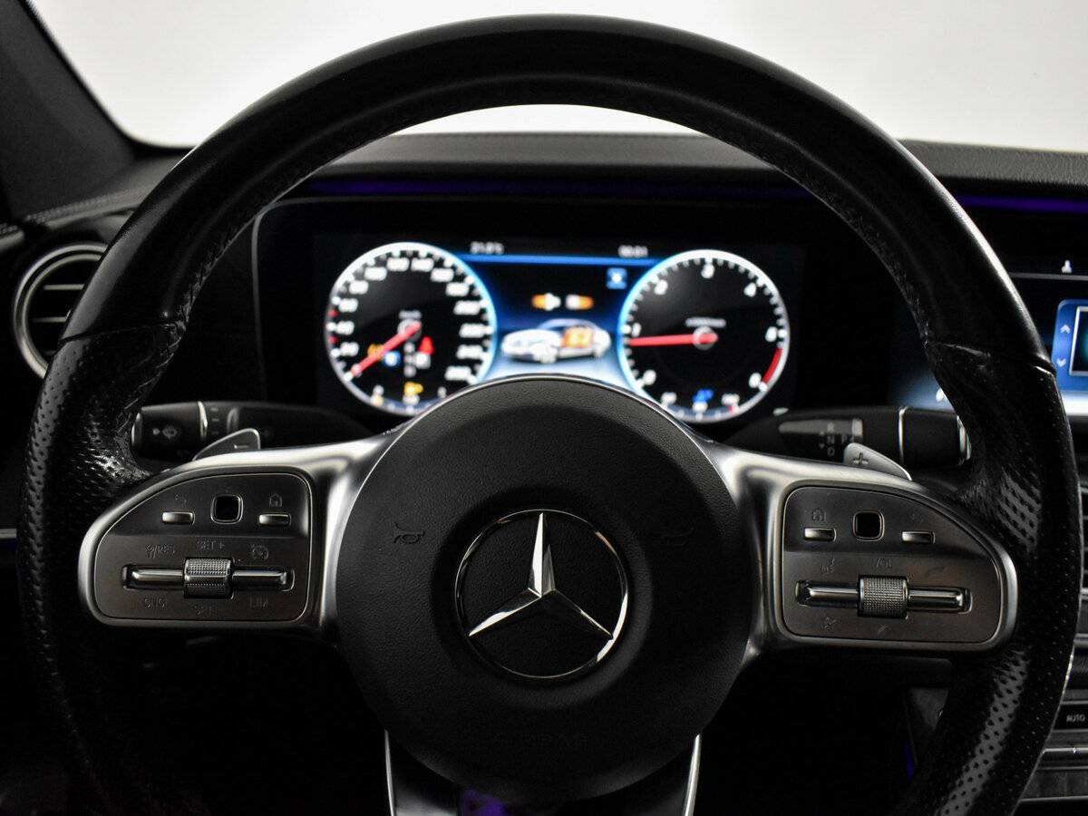 Mercedes-Benz E-Класс с пробегом — 2020 год. Фото: #18