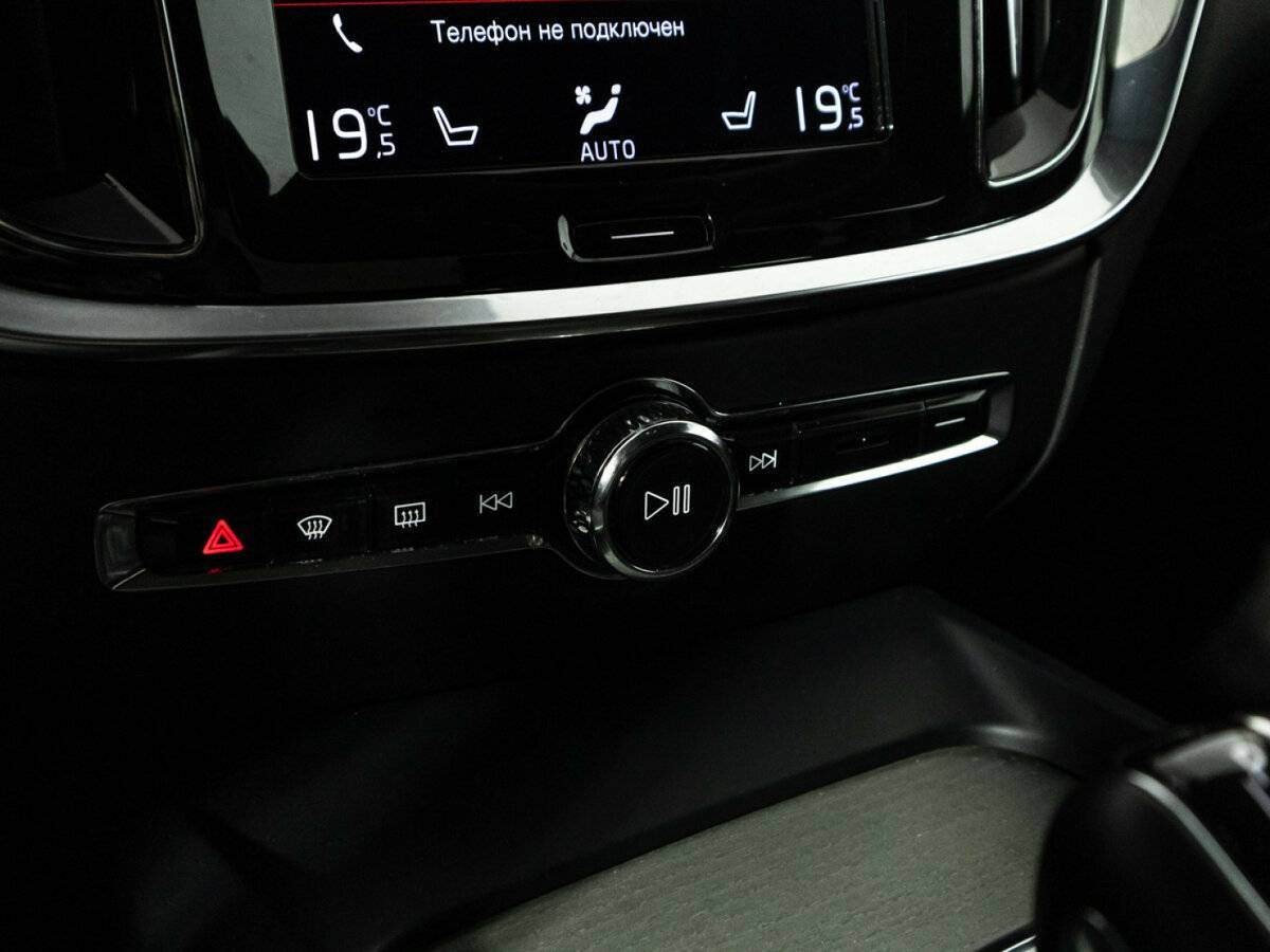 Volvo S60 с пробегом — 2019 год. Фото: #19