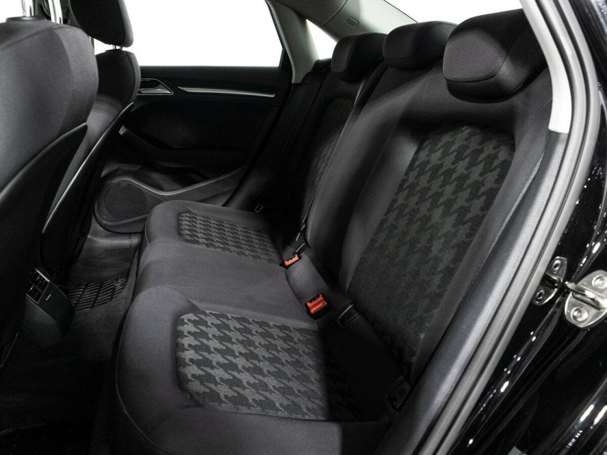 Audi A3 с пробегом — 2015 год. Фото: #9