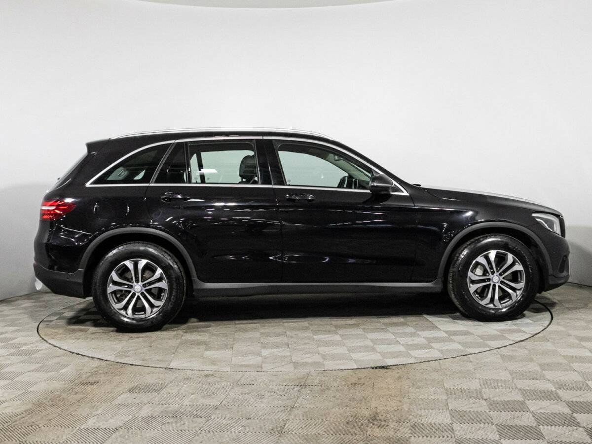 Mercedes-Benz GLC с пробегом — 2016 год. Фото: #3