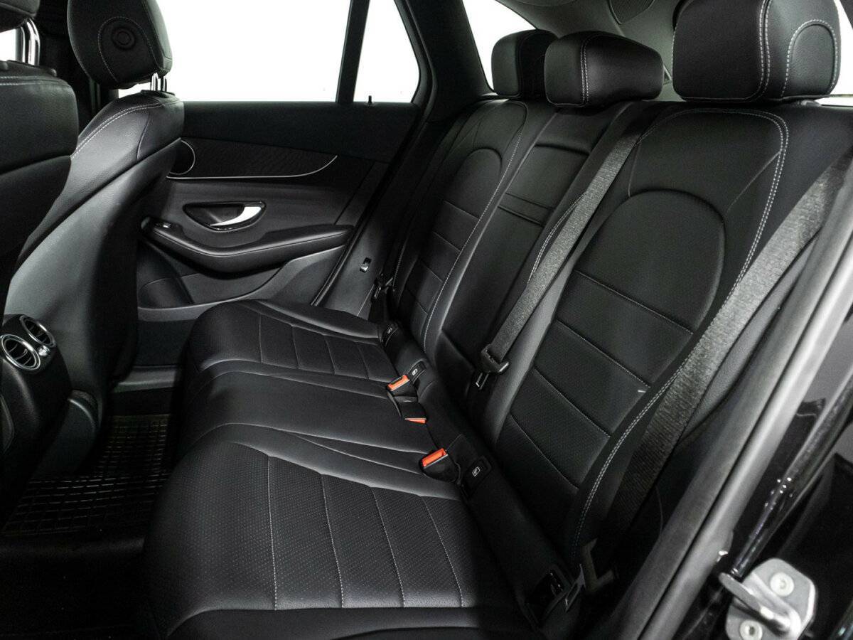 Mercedes-Benz GLC с пробегом — 2016 год. Фото: #9