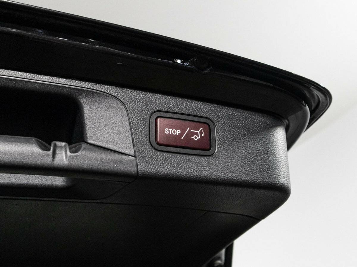 Mercedes-Benz GLC с пробегом — 2016 год. Фото: #14