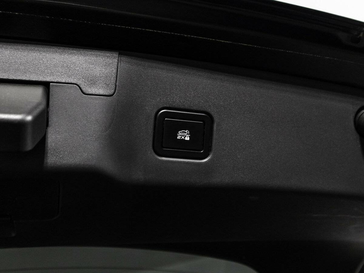 Changan UNI-V с пробегом — 2023 год. Фото: #15