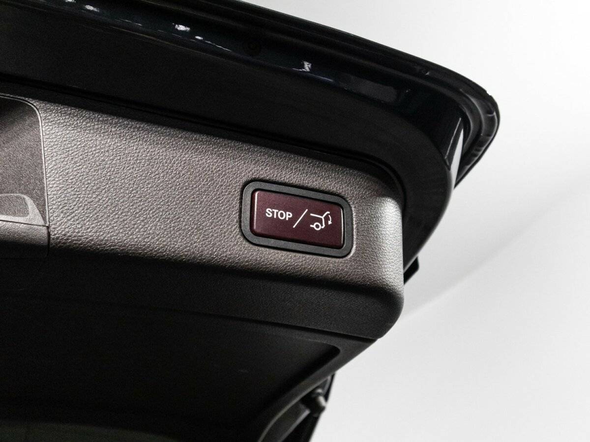 Mercedes-Benz GLE с пробегом — 2015 год. Фото: #15