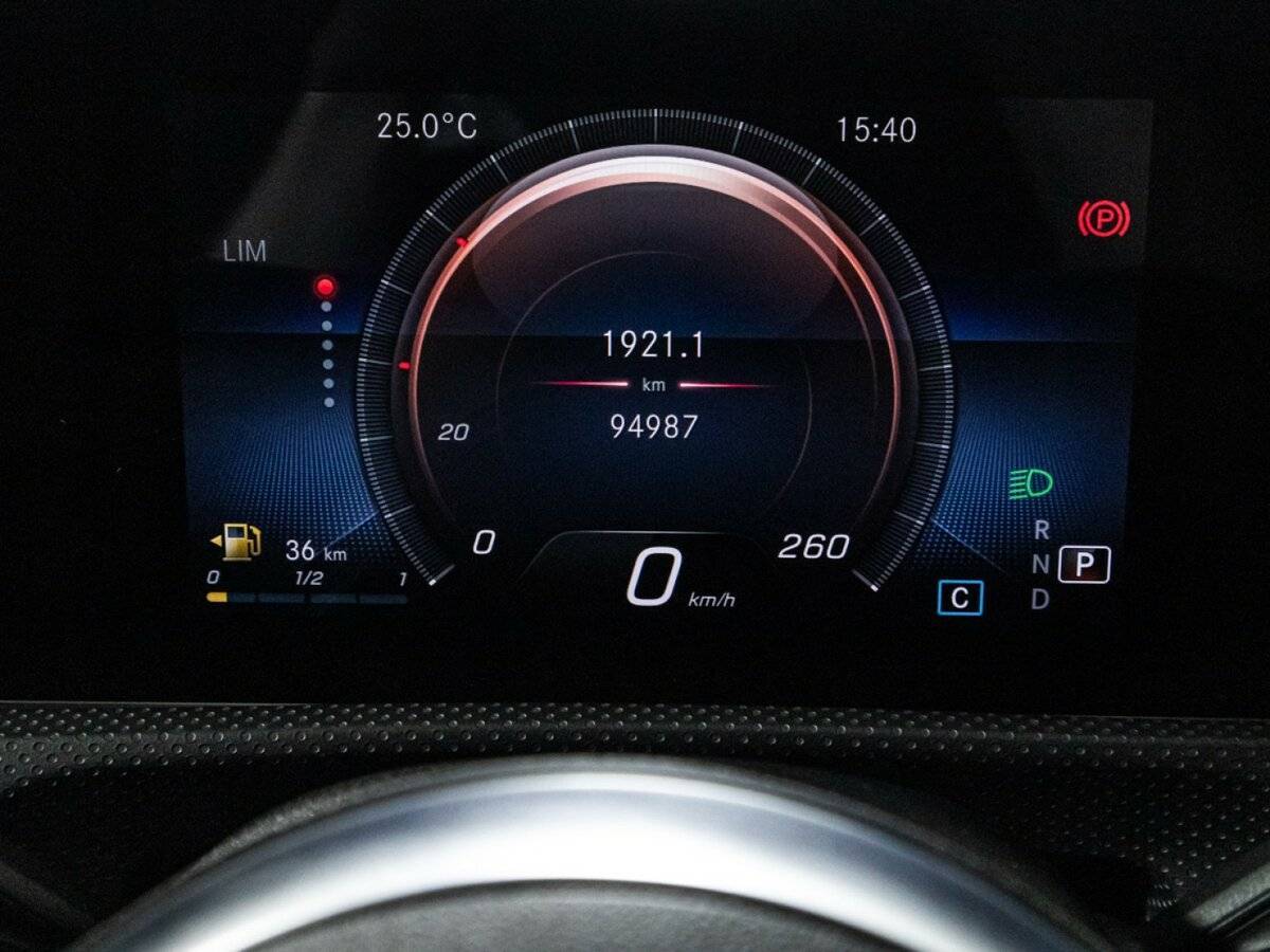 Mercedes-Benz CLA с пробегом — 2019 год. Фото: #11