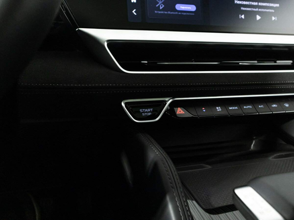 Geely Monjaro с пробегом — 2024 год. Фото: #18