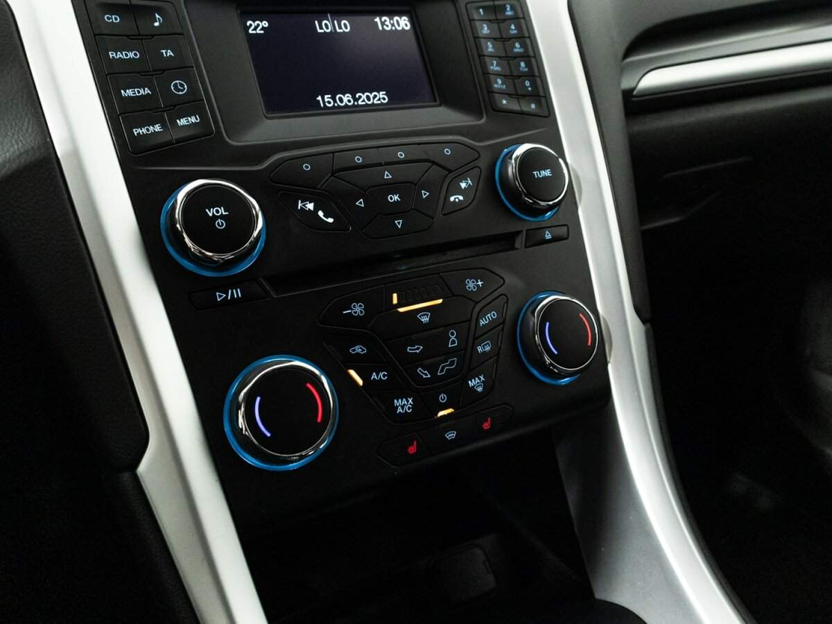 Ford Mondeo с пробегом — 2015 год. Фото: #14