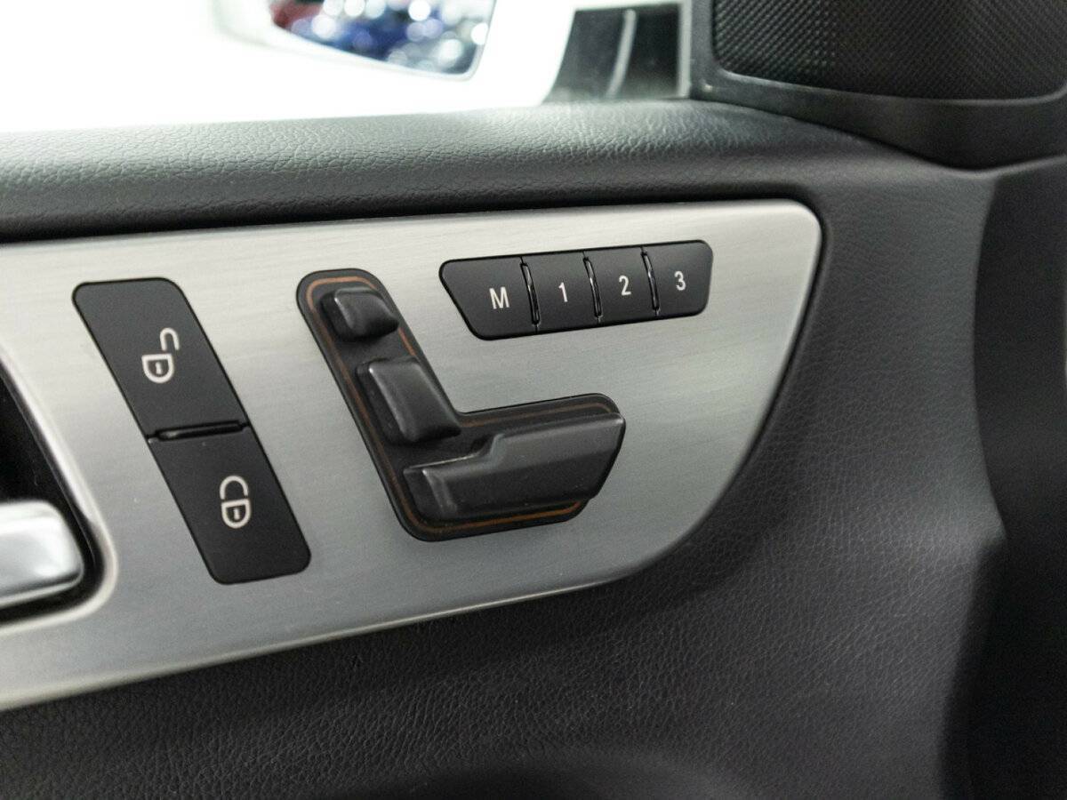 Mercedes-Benz GL-Класс с пробегом — 2014 год. Фото: #18