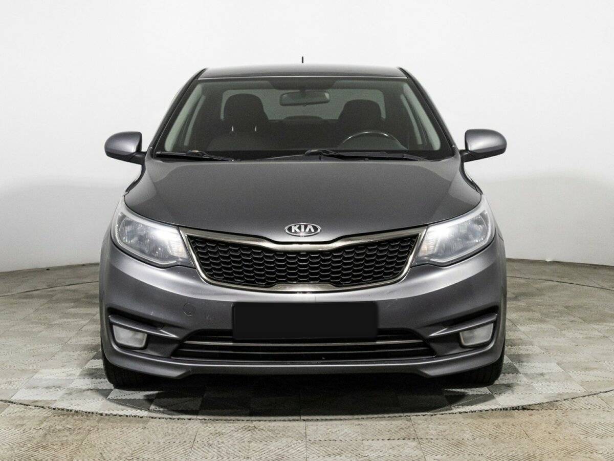 Kia Rio с пробегом — 2017 год. Фото: #1