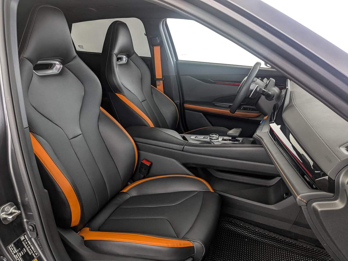 Changan UNI-V с пробегом — 2024 год. Фото: #22