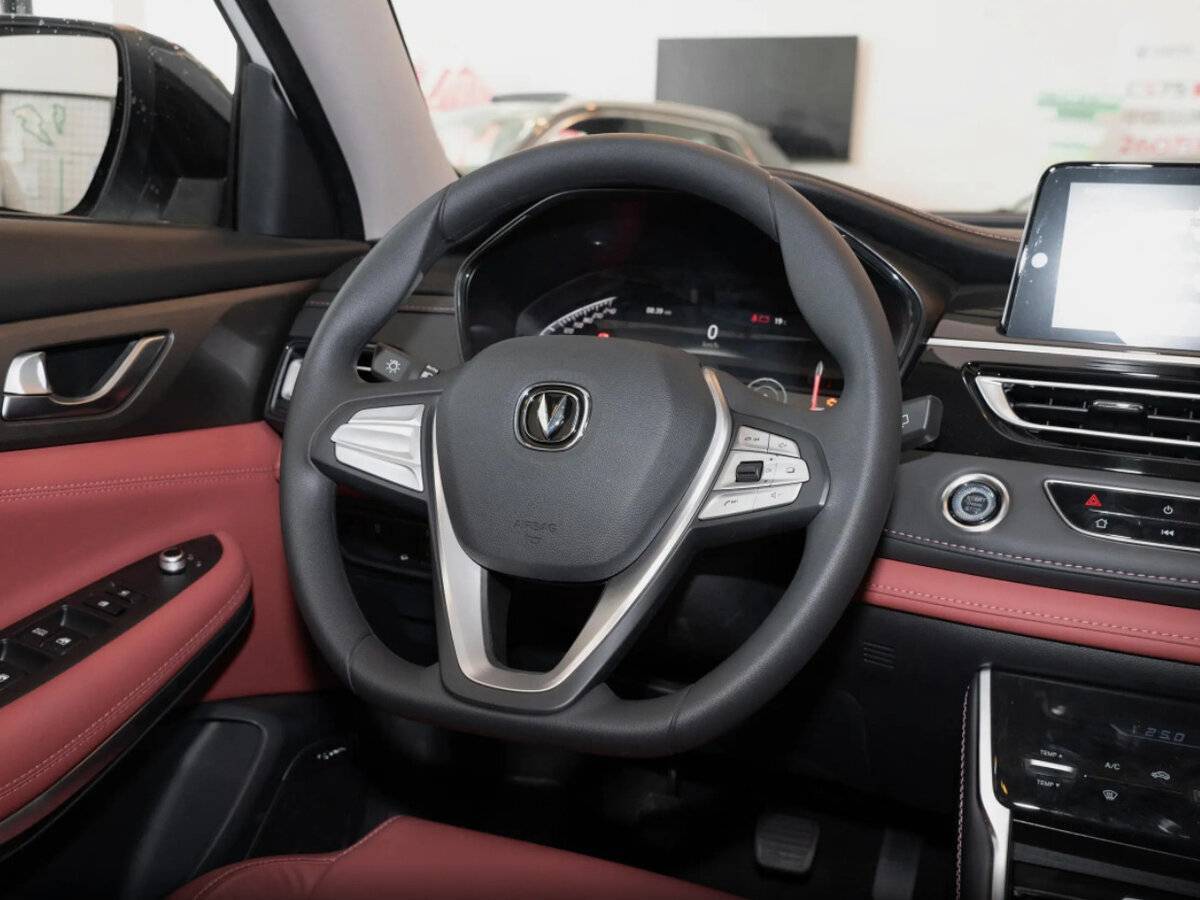 Changan CS75 с пробегом — 2025 год. Фото: #7