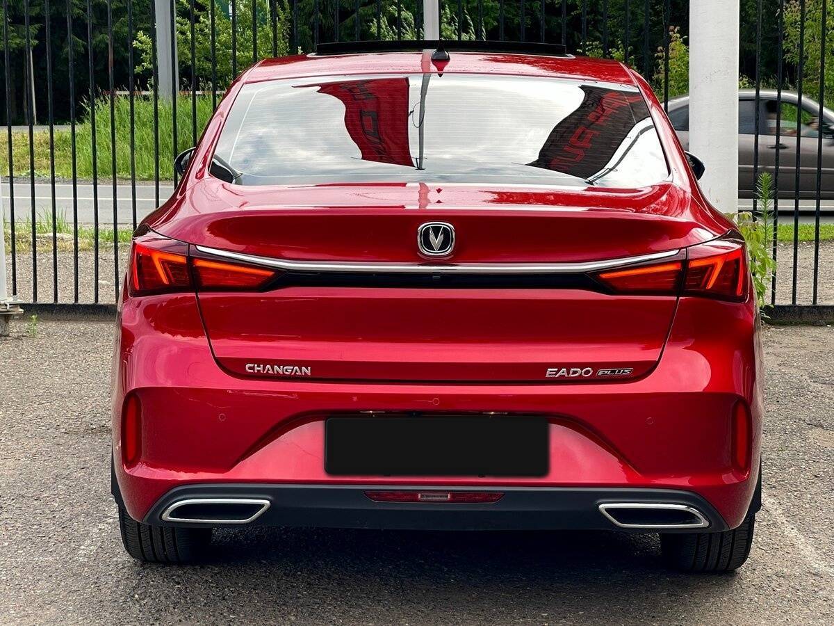 Changan Eado Plus с пробегом — 2023 год. Фото: #4