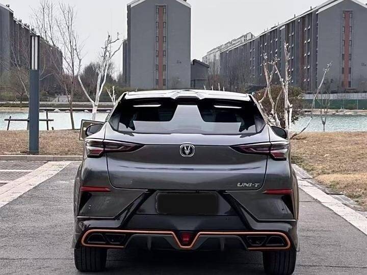 Changan UNI-T с пробегом — 2022 год. Фото: #4