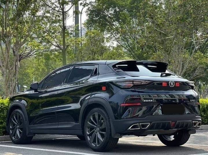 Changan UNI-T с пробегом — 2022 год. Фото: #6