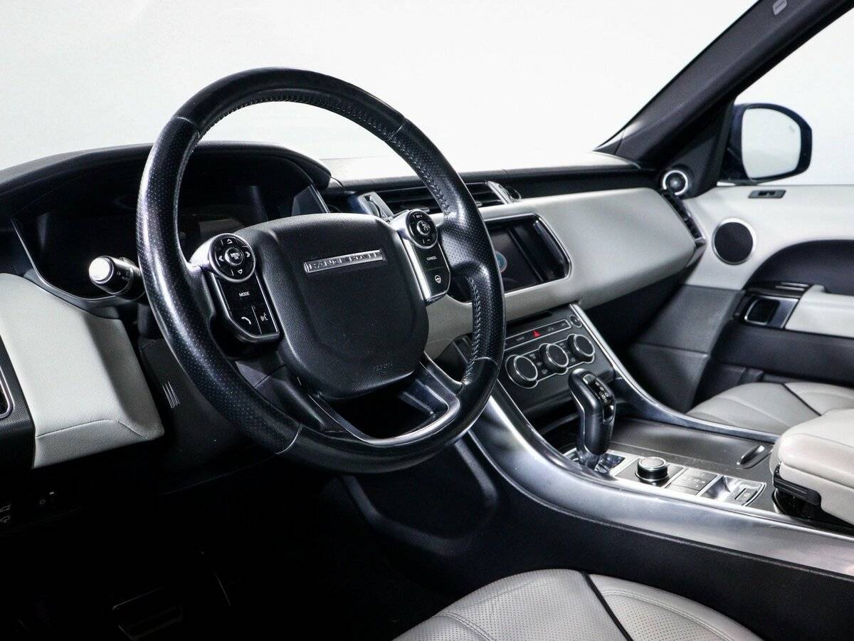 Land Rover Range Rover Sport с пробегом — 2013 год. Фото: #13