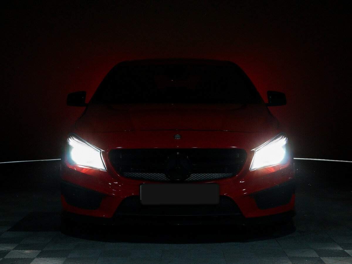 Mercedes-Benz CLA AMG с пробегом — 2013 год. Фото: #24