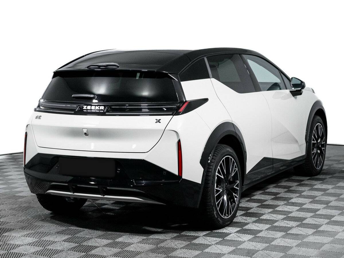 Zeekr X с пробегом — 2023 год. Фото: #4