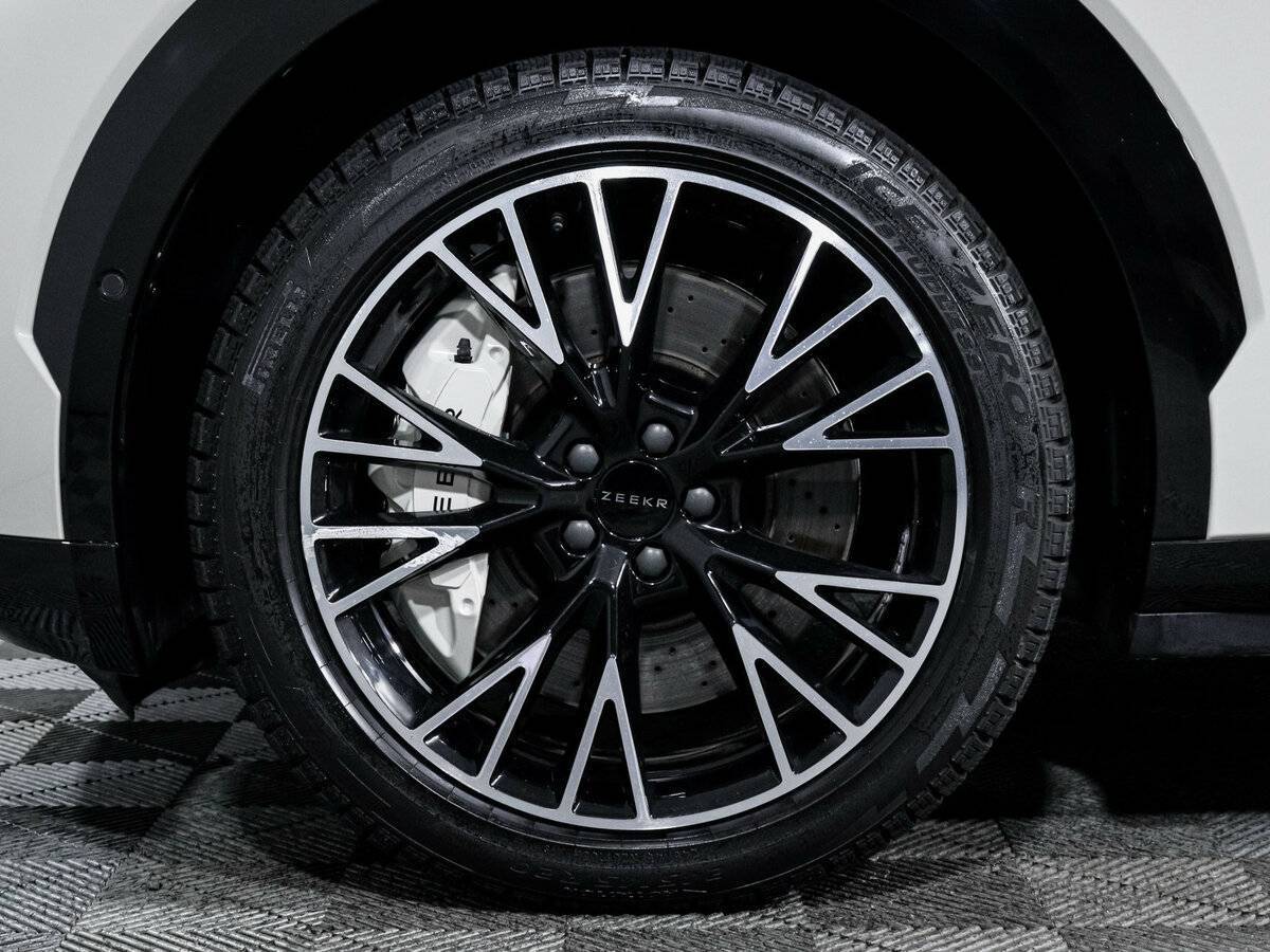 Zeekr X с пробегом — 2023 год. Фото: #13