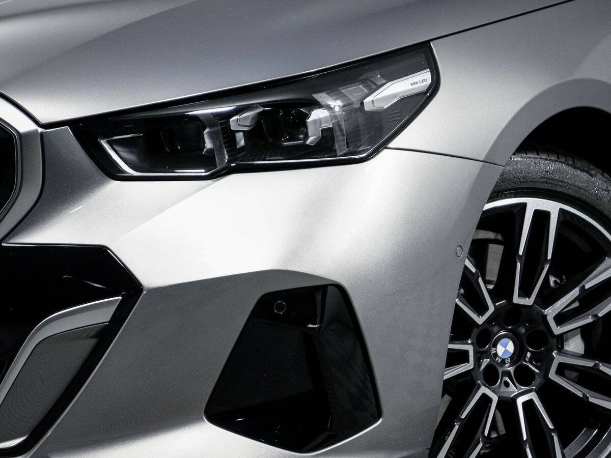 BMW 5 серии с пробегом — 2024 год. Фото: #14