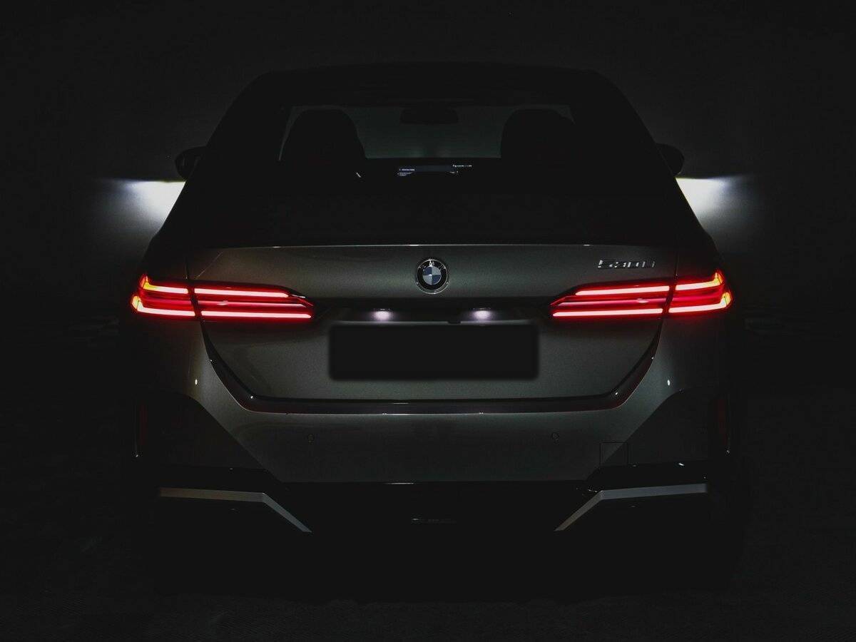 BMW 5 серии с пробегом — 2024 год. Фото: #25