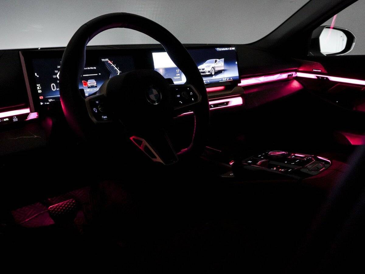 BMW 5 серии с пробегом — 2024 год. Фото: #26