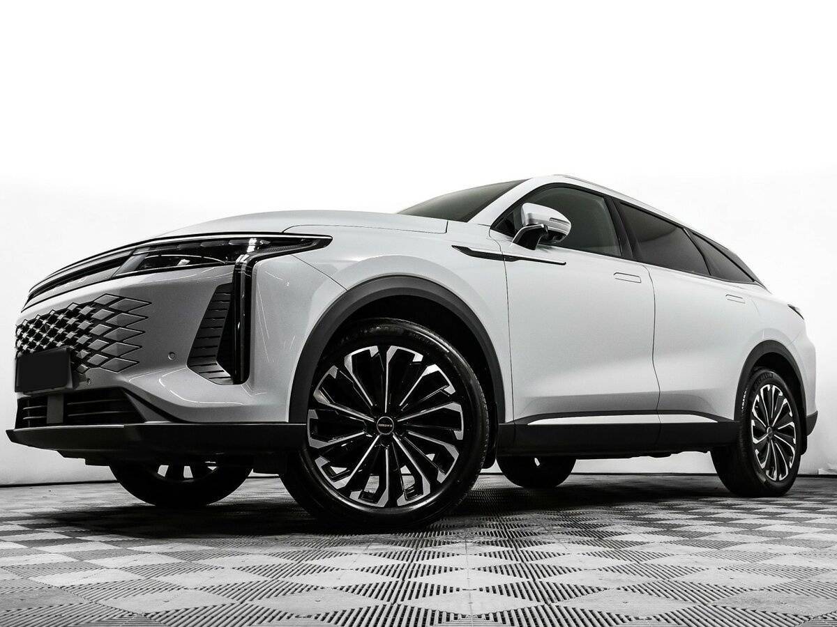 EXEED RX с пробегом — 2023 год. Фото: #14