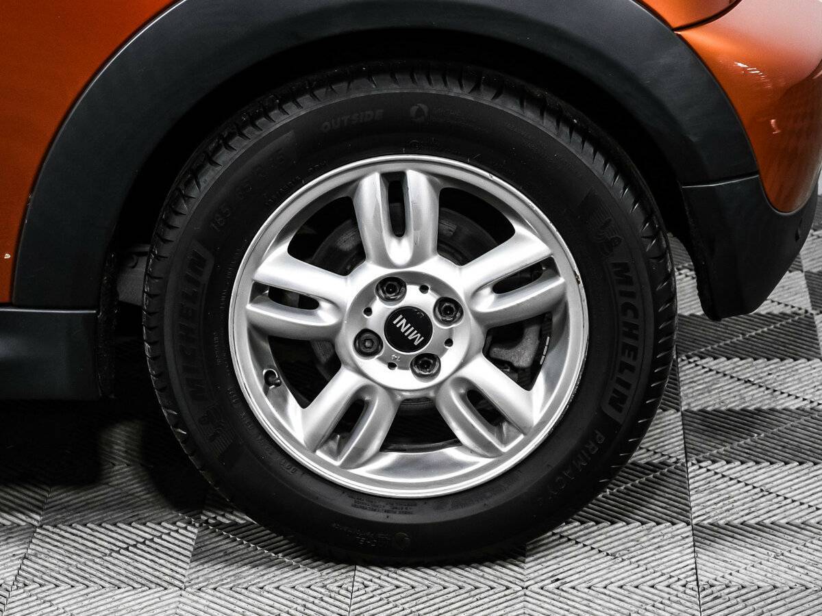 Mini Hatch с пробегом — 2012 год. Фото: #12