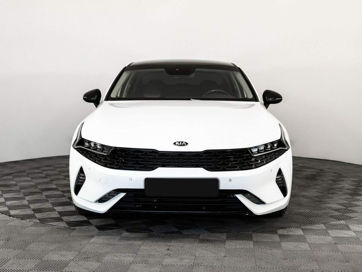 Kia K5 с пробегом — 2021 год. Фото: #1