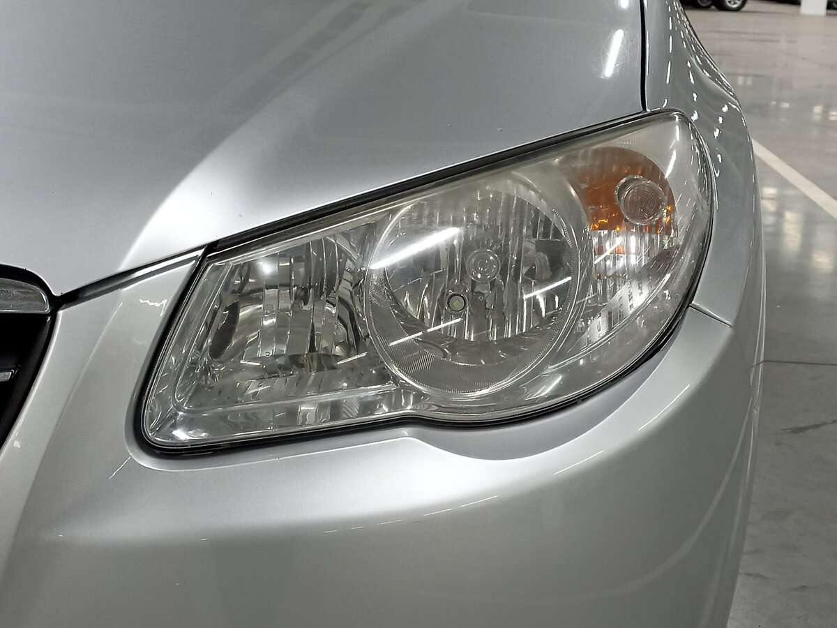 Hyundai Elantra с пробегом — 2007 год. Фото: #16