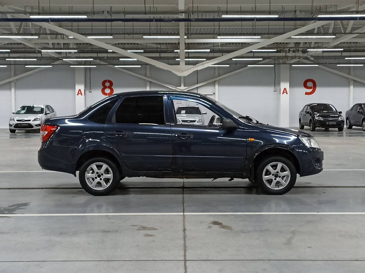 Lada (ВАЗ) Granta с пробегом — 2012 год. Фото: #3