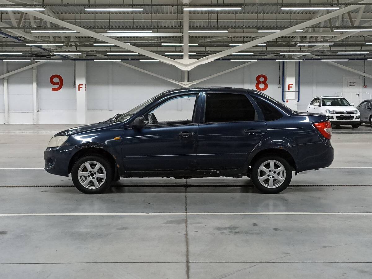 Lada (ВАЗ) Granta с пробегом — 2012 год. Фото: #7