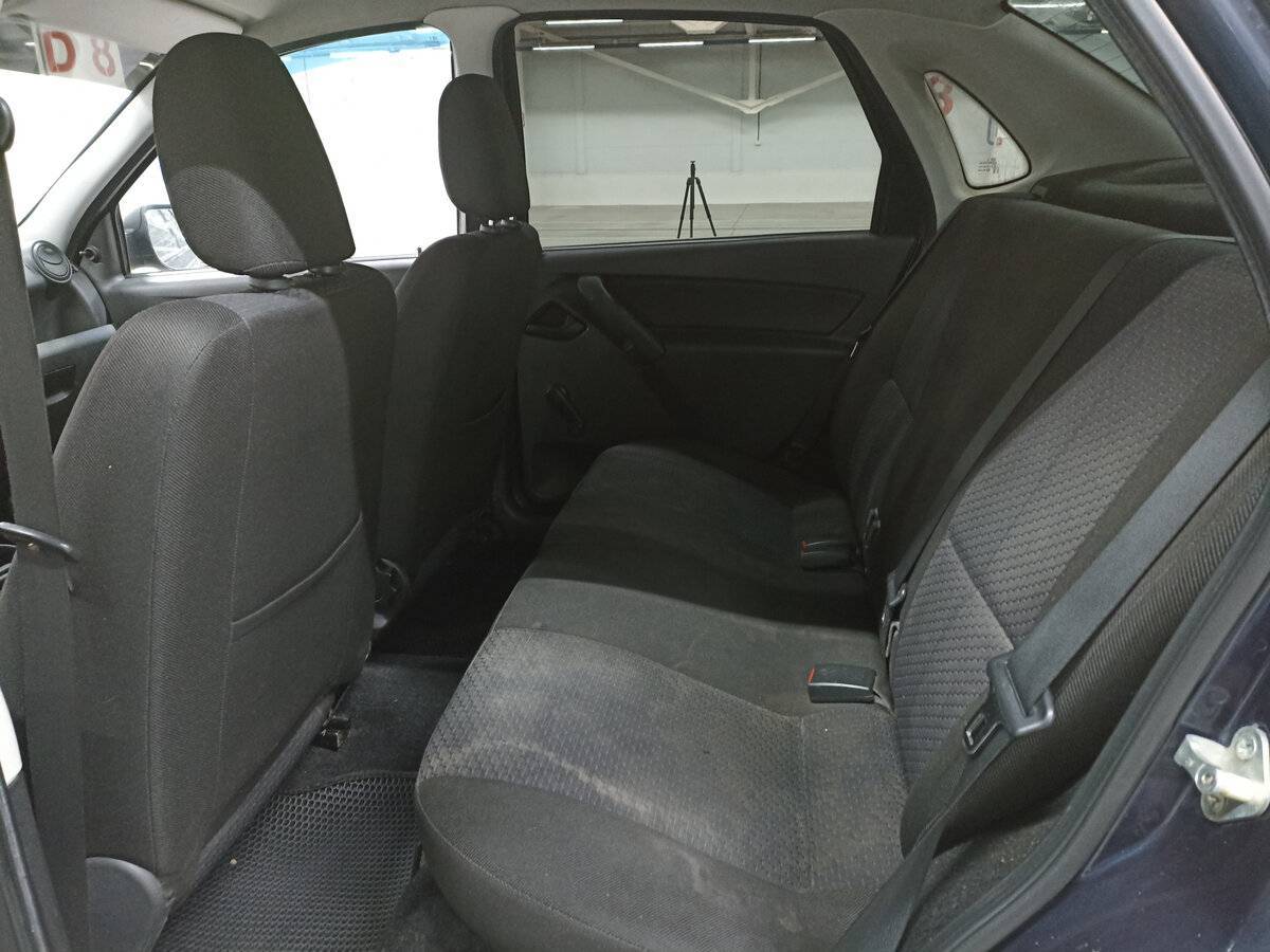 Lada (ВАЗ) Granta с пробегом — 2012 год. Фото: #11