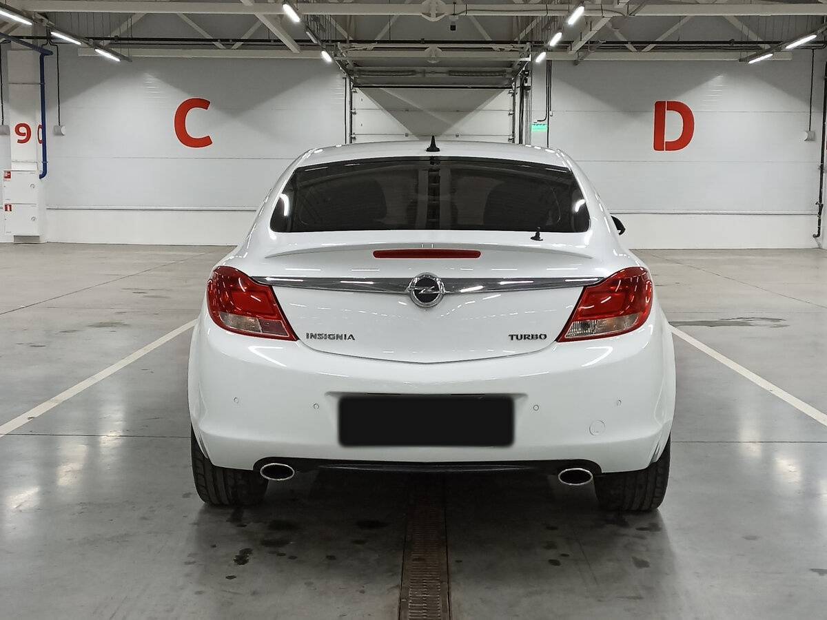 Opel Insignia с пробегом — 2011 год. Фото: #5