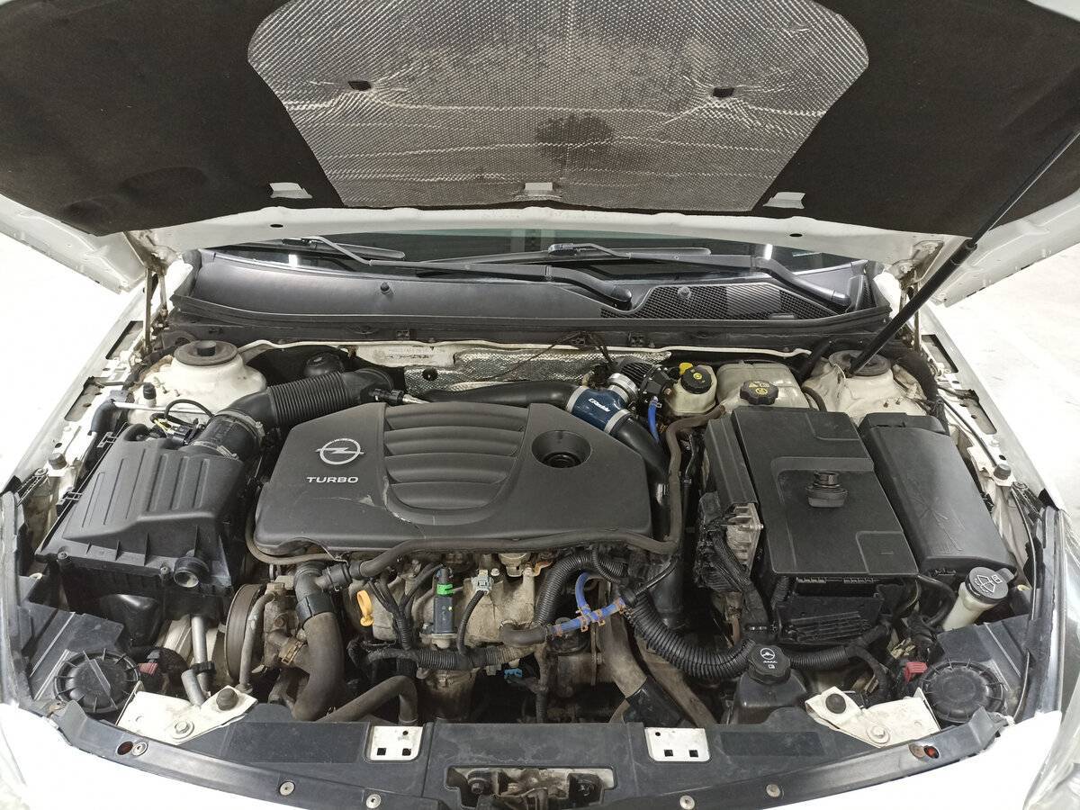 Opel Insignia с пробегом — 2011 год. Фото: #8