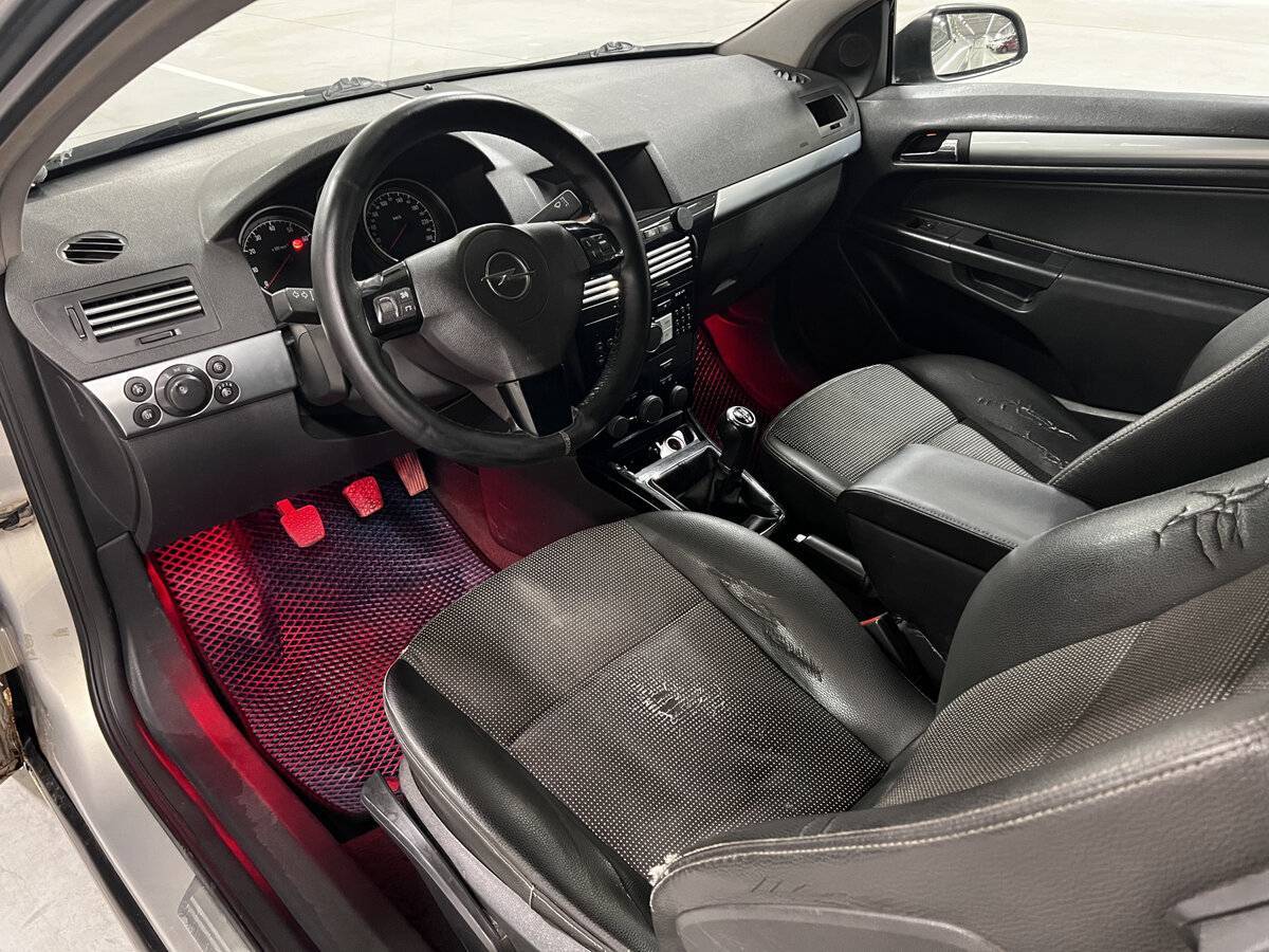 Opel Astra с пробегом — 2008 год. Фото: #15