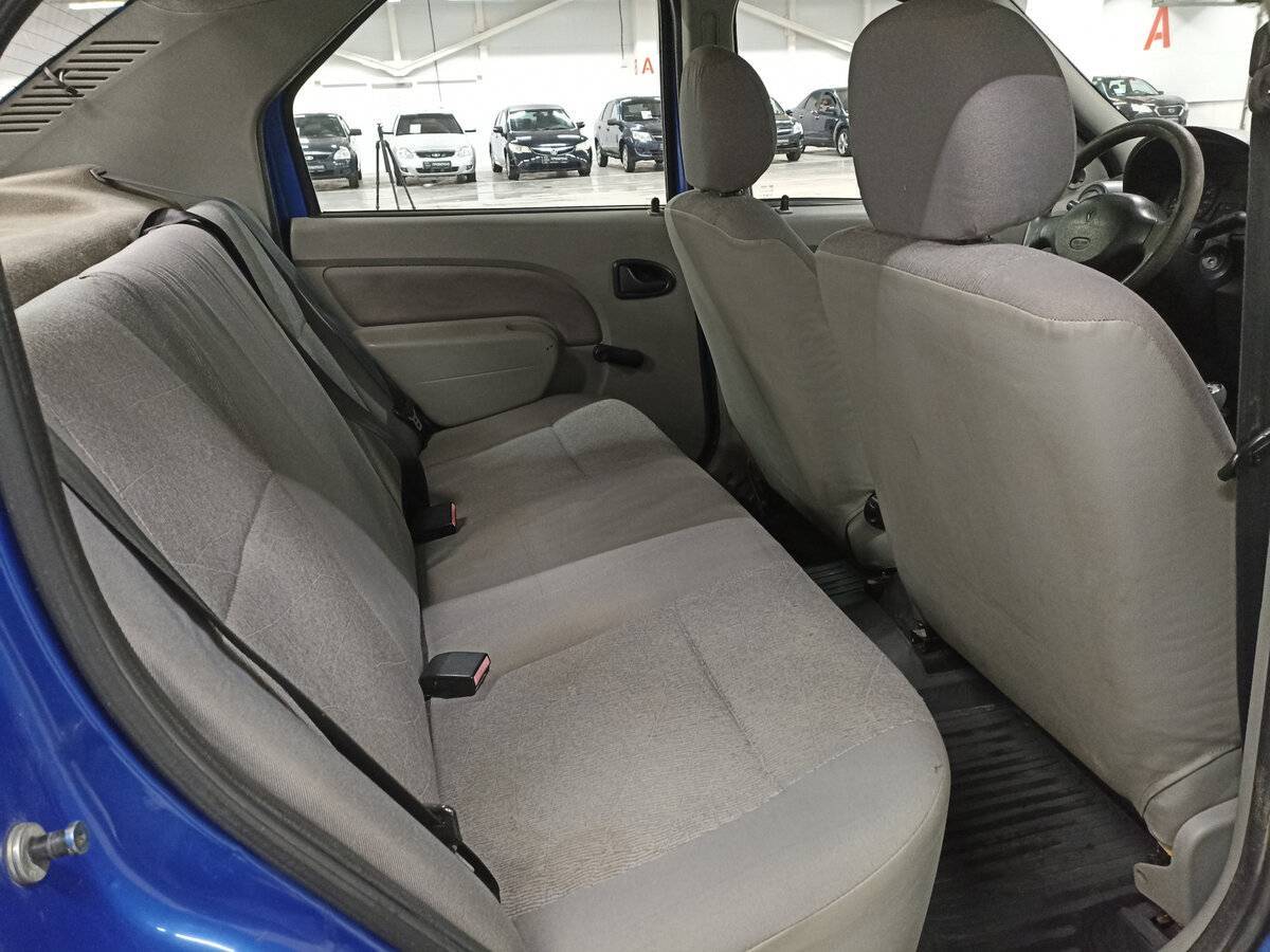 Renault Logan с пробегом — 2007 год. Фото: #11