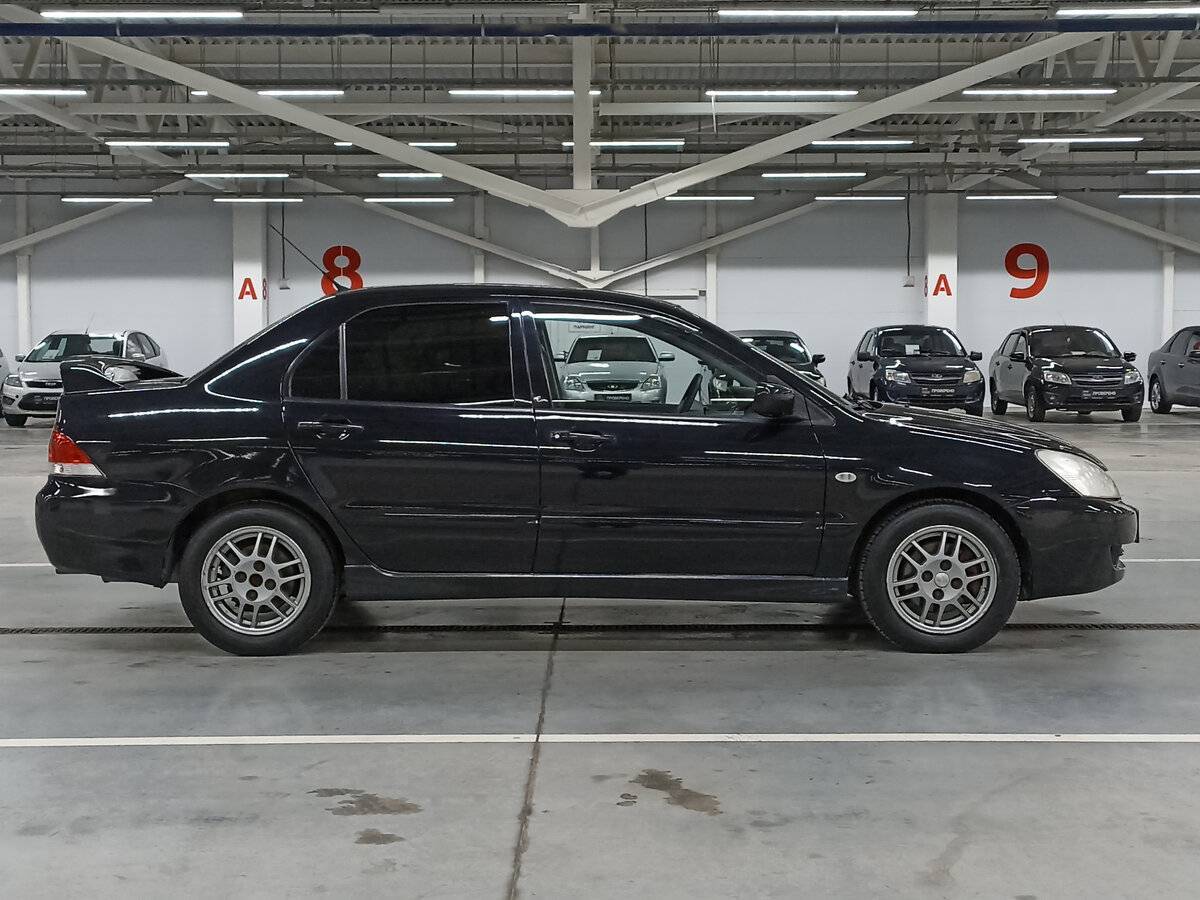 Mitsubishi Lancer с пробегом — 2006 год. Фото: #3