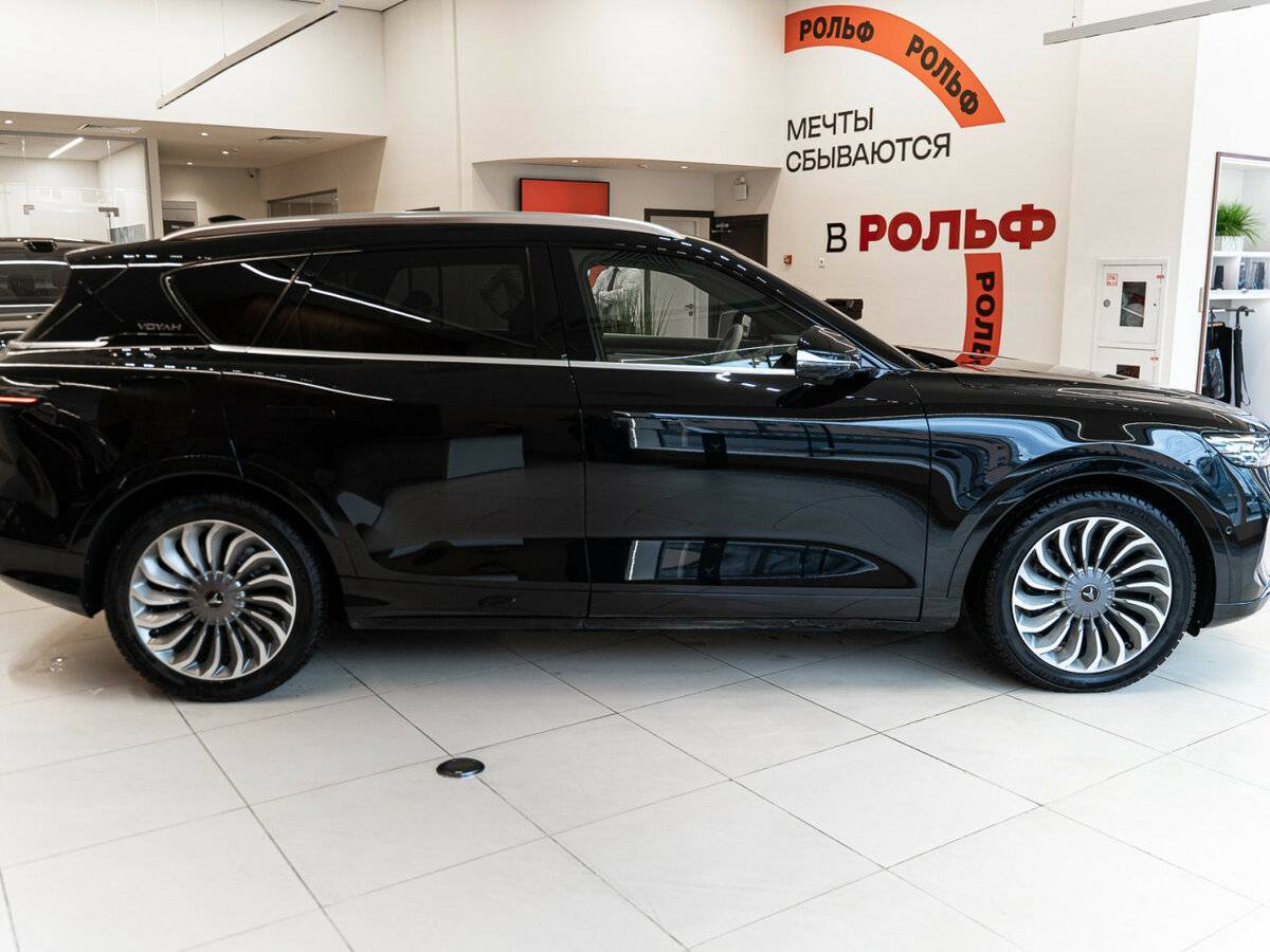 Voyah Free с пробегом — 2022 год. Фото: #3