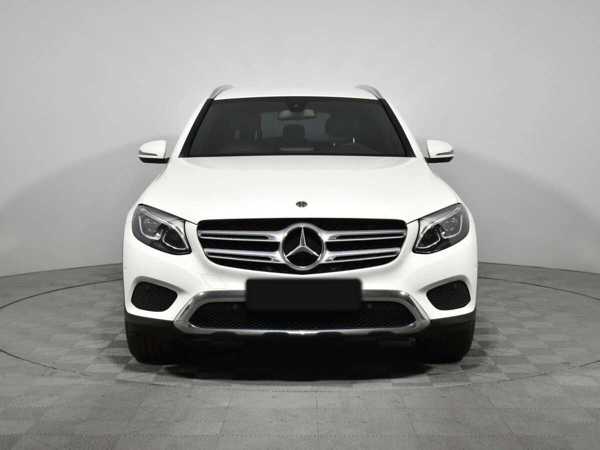 Mercedes-Benz GLC с пробегом — 2018 год. Фото: #1