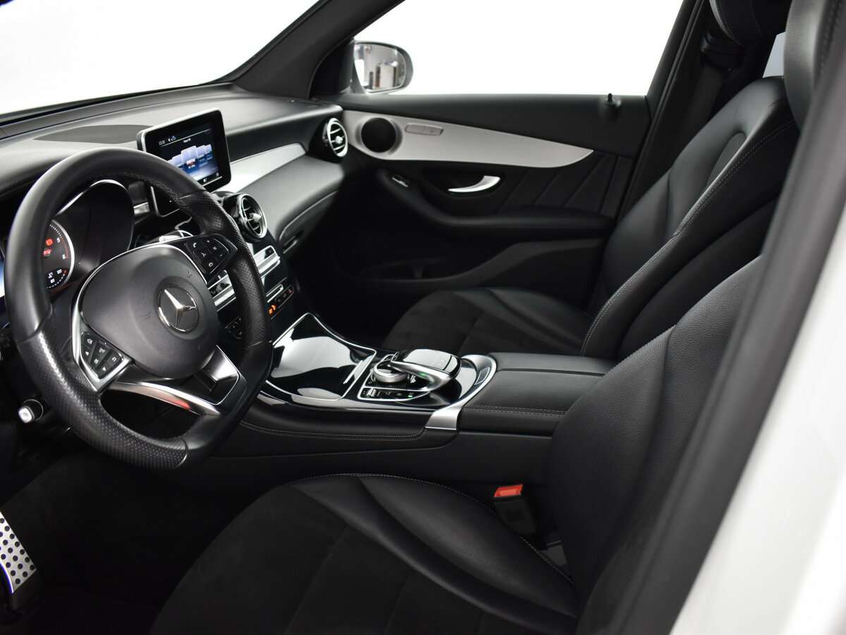 Mercedes-Benz GLC с пробегом — 2018 год. Фото: #8