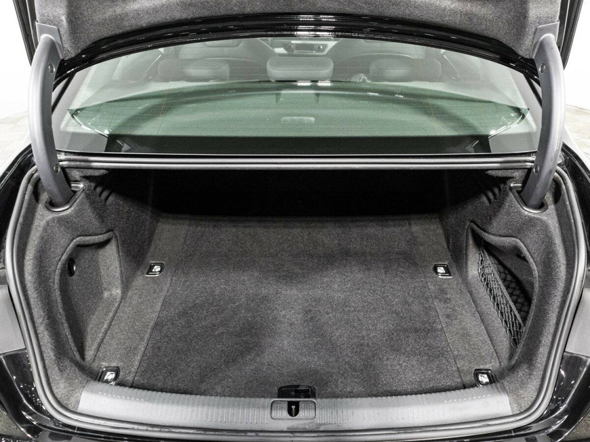 Audi A4 с пробегом — 2021 год. Фото: #14